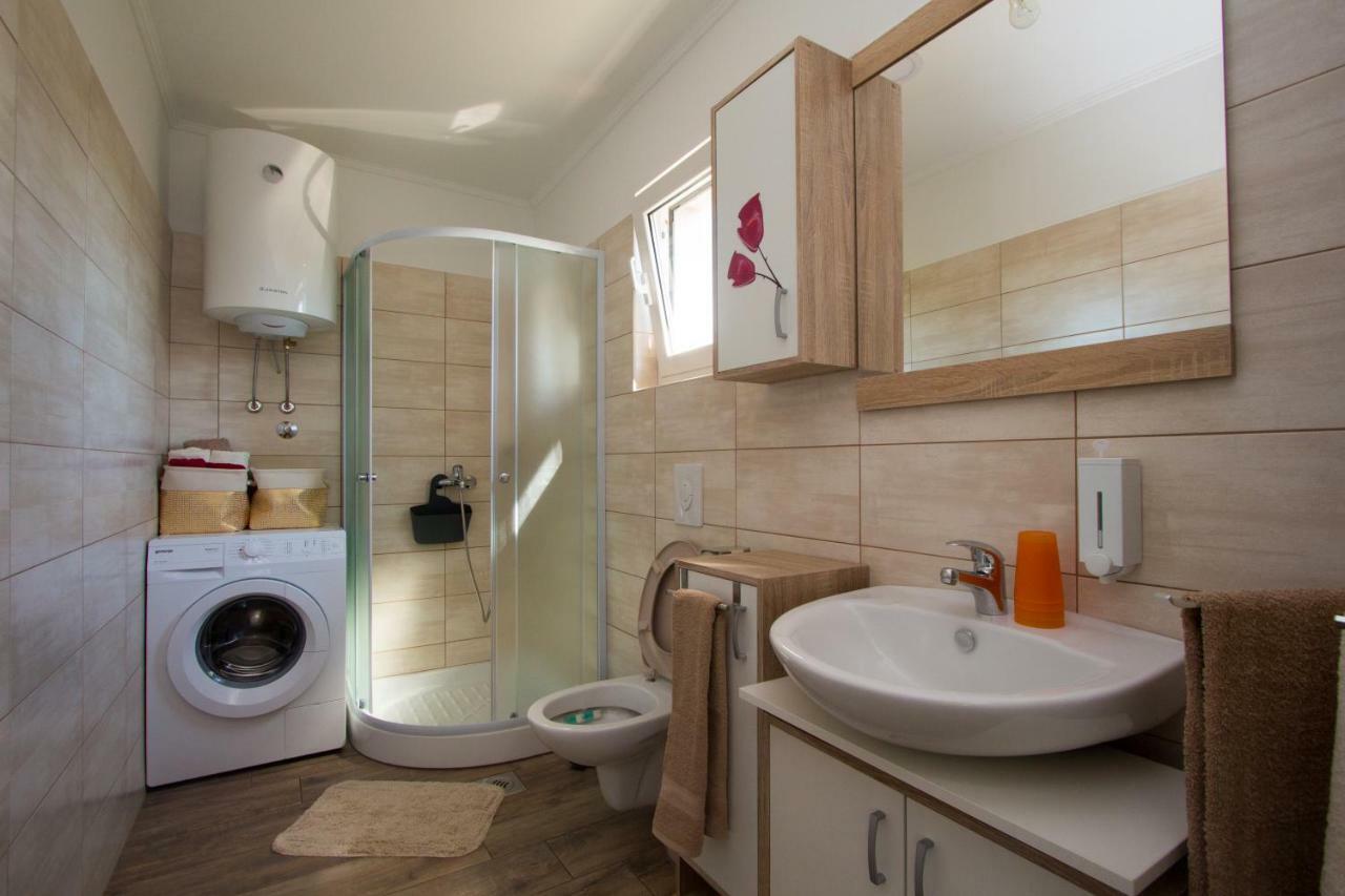 Apartment Krista Tinjan المظهر الخارجي الصورة